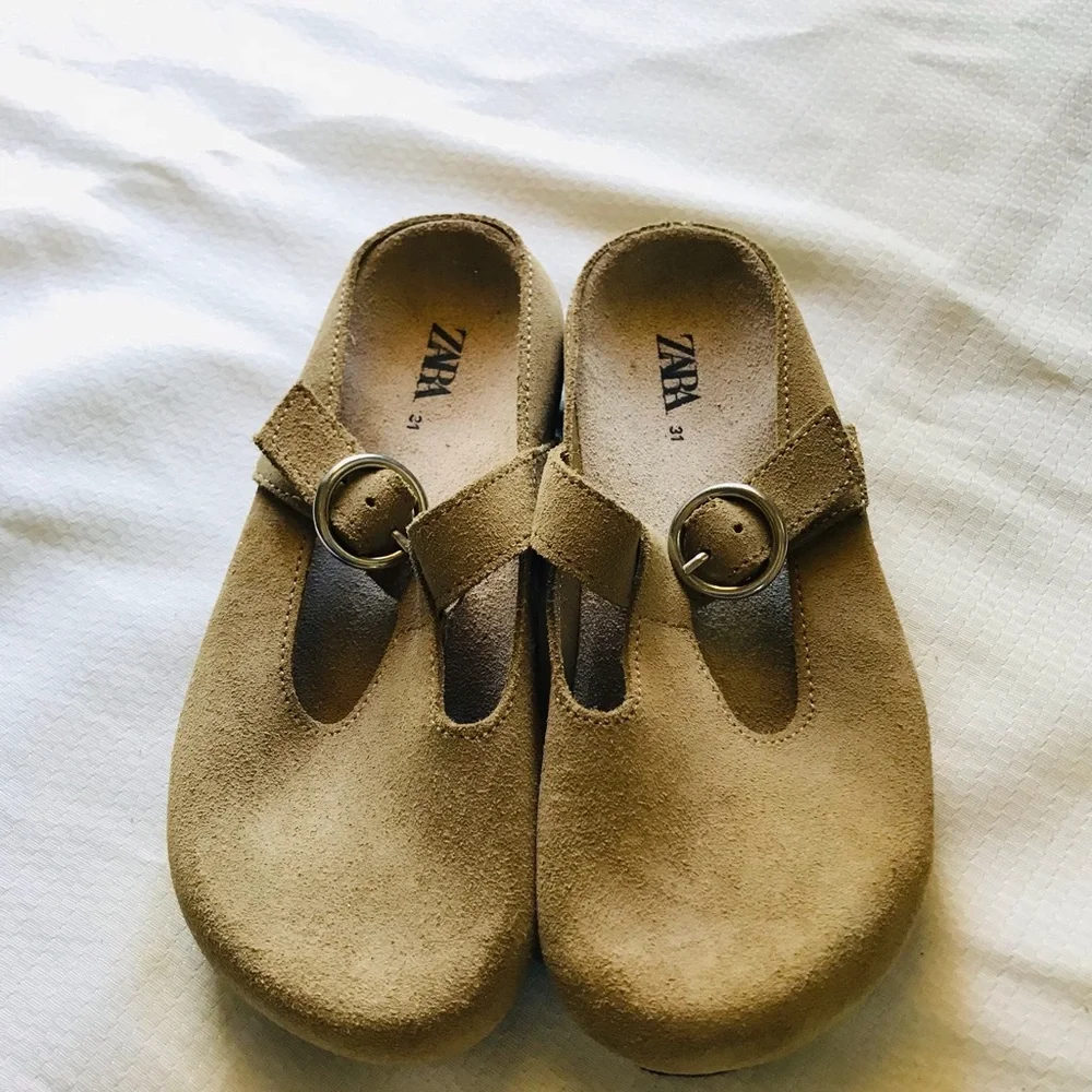 Zara Kids Tan clogs Shoes - Picture 2 of 7